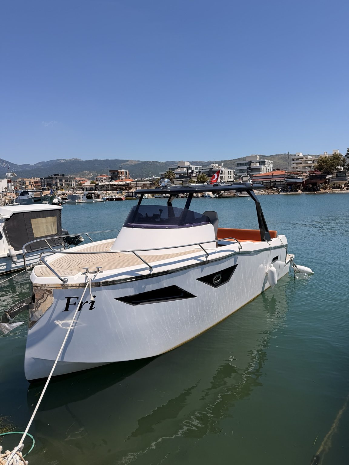 FRI marina